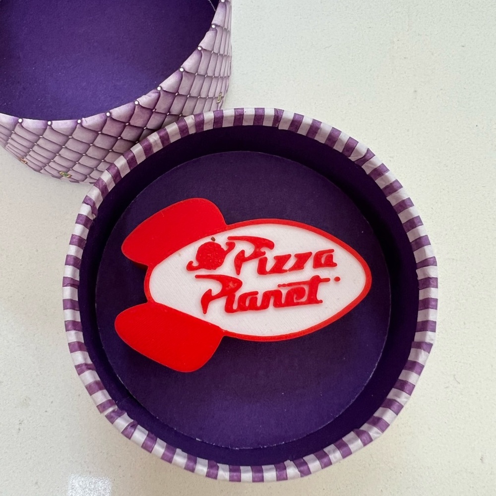 COPY - DISNEY TOY STORY PIZZA PLANET  STRAW-TOPPER NWOT